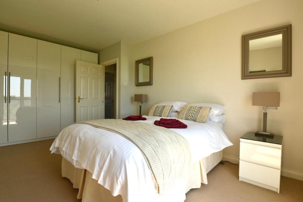 47 Wetherby Way, 3 Bedrooms, Sleeps 6, Easy Walk To Town, Parking, Self Catering, Great View Stratford-upon-Avon Exteriér fotografie